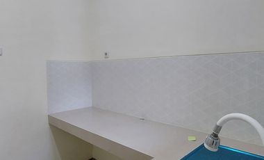 RUMAH FREE PPN POSISI POJOK DEPAN TAMAN DI PANDANARAN HILLS SEMARANG