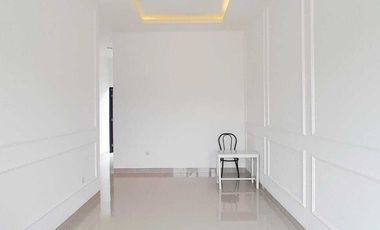 Rumah 2 lantai di jatiasih