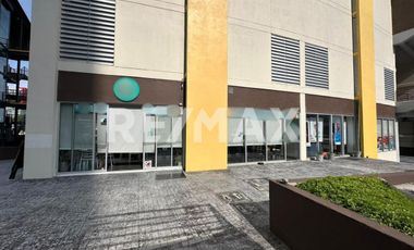 Local en venta en plaza comercial Q7001 - (3)