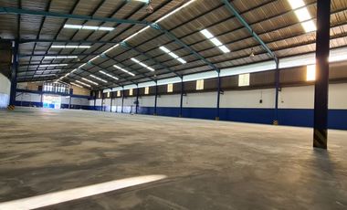 Gudang rapi banget siap disewakan di cengkareng luas 2100 mtr