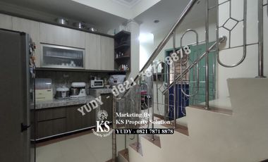 Rumah Townhouse di Dempo, jalan Lingkaran 1, Pusat Kota Palembang