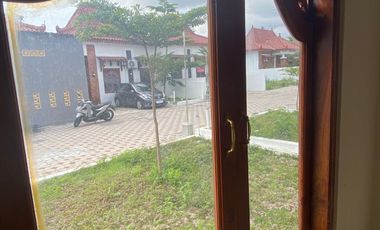 PROMO 400jtaan - Rumah SIAP HUNI-Dalam Cluster Asri di Candi Prambanan