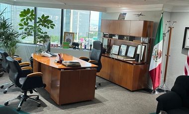 Edificio en Venta en Lomas de Sotelo, Naucalpan