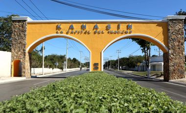 Terreno de Oportunidad en Venta  en Teya, Kanasin Cerca del periferico