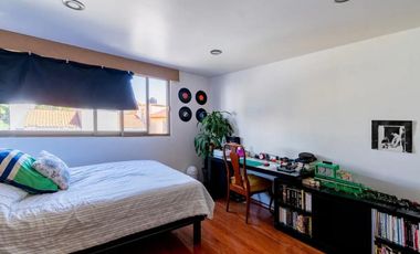 Hermosa Residencia en Bosque Esmeralda, La Estadia.