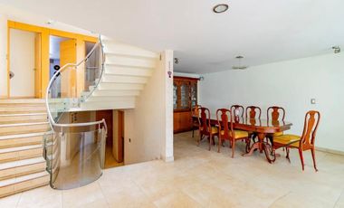 Hermosa Residencia en Bosque Esmeralda, La Estadia.