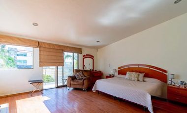 Hermosa Residencia en Bosque Esmeralda, La Estadia.