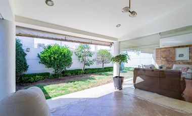 Hermosa Residencia en Bosque Esmeralda, La Estadia.