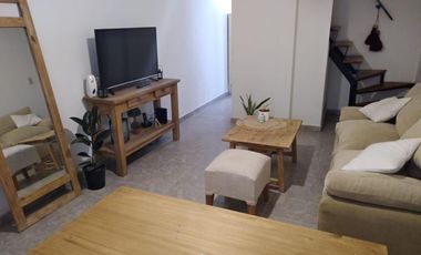 Dúplex en venta -  2 Dormitorios 2 Baños - 66Mts2 - San Miguel