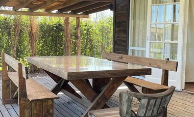 Casa en venta - 2 Dormitorios 1 Baño - Cochera - 1.000Mts2 - Ramallo