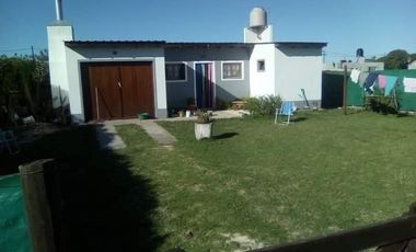 Casa en venta - 1 Dormitorio 2 Baños - Cochera - 500Mts2 - Santa Clara del Mar