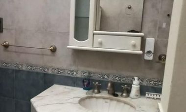 Casa en venta - 3 Dormitorios 2 Baños - 200Mts2 - Pehuajó