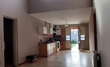 Casa en venta - 3 Dormitorios 2 Baños - 200Mts2 - Pehuajó