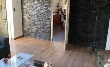 Casa  3 dormitorios cochera y quincho Turdera!! Apto permuta