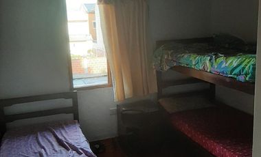 Casa en venta - 3 Dormitorios 1 Baño - Cochera - 90Mts2 - Costa Azul