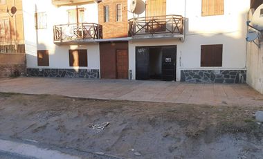 Casa en venta - 3 Dormitorios 1 Baño - Cochera - 90Mts2 - Costa Azul