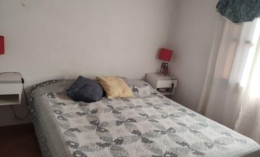 Casa en venta - 3 Dormitorios 1 Baño - Cochera - 90Mts2 - Costa Azul