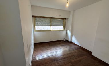 Departamento en venta de 2 ambientes excelente ubicación con pileta - Wilde