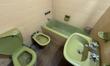 Departamento en venta de 2 ambientes excelente ubicación con pileta - Wilde