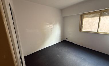 Departamento en venta de 2 ambientes excelente ubicación con pileta - Wilde