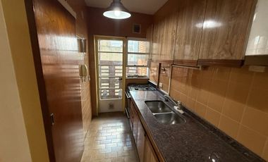 Departamento en venta de 2 ambientes excelente ubicación con pileta - Wilde