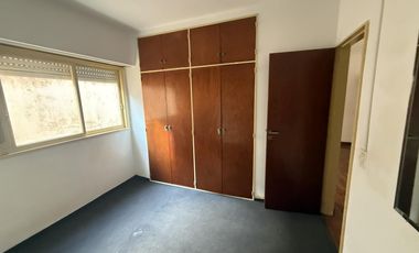 Departamento en venta de 2 ambientes excelente ubicación con pileta - Wilde