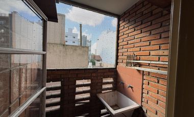 Departamento en venta de 2 ambientes excelente ubicación con pileta - Wilde