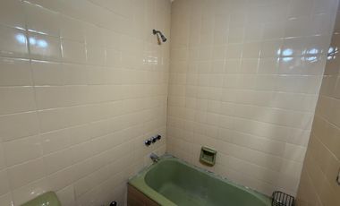 Departamento en venta de 2 ambientes excelente ubicación con pileta - Wilde