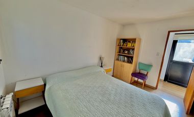 RETASADA! CASA SOBRE 2 LOTES. UNICA!!