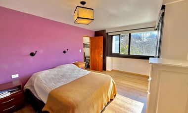 RETASADA! CASA SOBRE 2 LOTES. UNICA!!