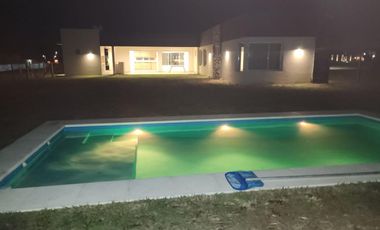 Casa en venta a estrenar en Barrio Privado Monet