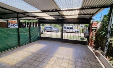 Casa en venta - 5 Dormitorios 3 Baños - Cochera - 200Mts2 - José C. Paz