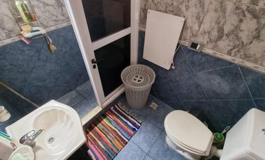 Casa en venta - 5 Dormitorios 3 Baños - Cochera - 200Mts2 - José C. Paz