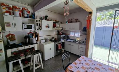 Casa en venta - 5 Dormitorios 3 Baños - Cochera - 200Mts2 - José C. Paz