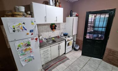 Casa en venta - 5 Dormitorios 3 Baños - Cochera - 200Mts2 - José C. Paz