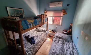 Casa en venta - 5 Dormitorios 3 Baños - Cochera - 200Mts2 - José C. Paz