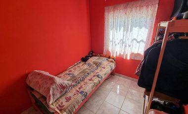 Casa en venta - 5 Dormitorios 3 Baños - Cochera - 200Mts2 - José C. Paz