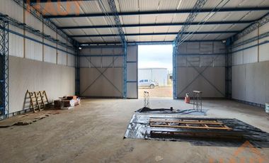 VENTA DE GALPON + OFICINA EN FERNANDEZ ORO