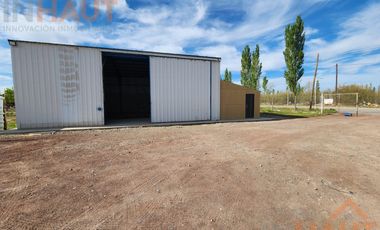 VENTA DE GALPON + OFICINA EN FERNANDEZ ORO
