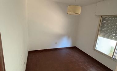 Departamento en  Turdera