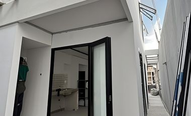 Rumah Modern Contemporary Pondok Cabe Dekat Kampus UT