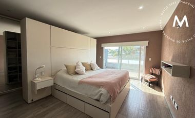 APTO CRÉDITO - Casa en venta de 5 ambientes con quincho, piscina y cochera - Villa Ballester