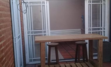 Casa en venta - 3 Dormitorios 2 Baños - Cocheras - 415Mts2 - Glew, Almirante Brown