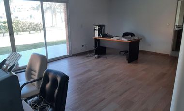 Dúplex de Pozo - 4 AMB en Altos de Maschwitz