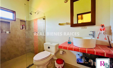 SE VENDE ESPECTACULAR CASA FINCA