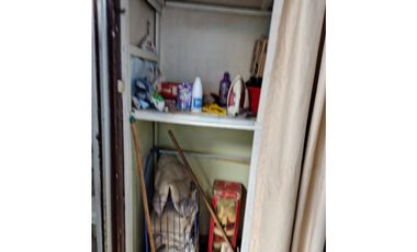 SE VENDE CASA EN EL CENTRO DE DOS PISOS INDEPENDIENTES