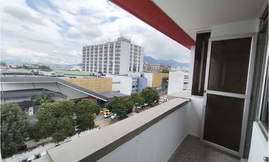 Apartamento en Circunvalar Pereira – Zona exclusiva, cerca de todo