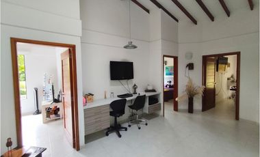 Tu refugio ideal en Cerritos: Casa campestre con todo el confort