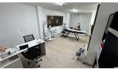 Venta de casa en Sabaneta con Ascensor