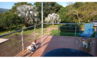 En Venta linda finca con piscina en Anapoima.